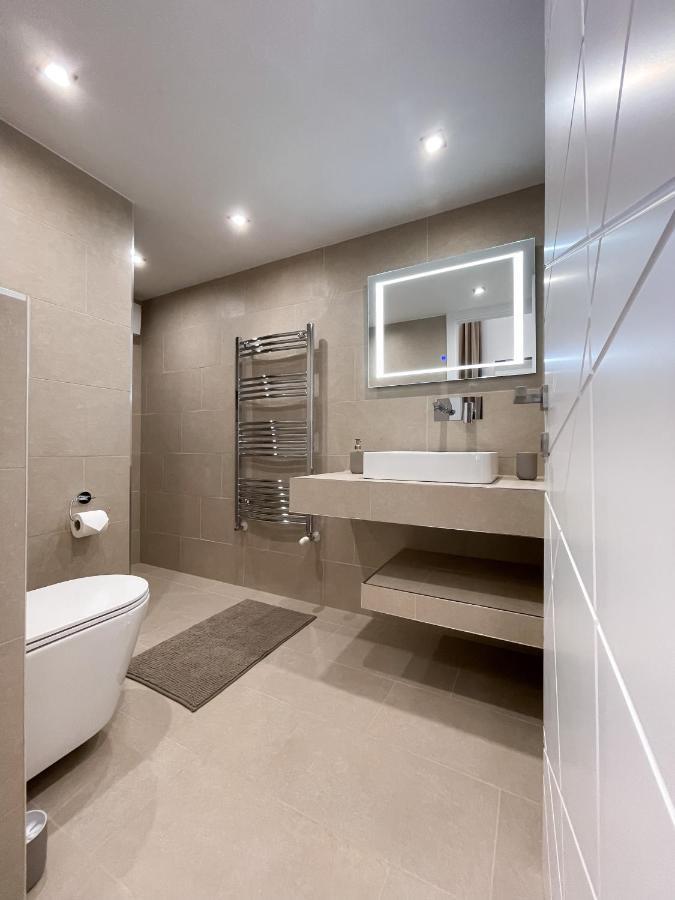 St Stephen Luxury Apartment Budapest Esterno foto